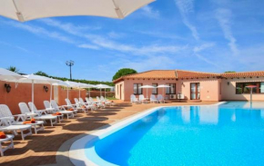 ISA-Residence with swimming-pool in Vignola Mare, apartments with air conditioning and private outdoor area Vignola Mare